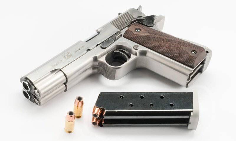 AF2011-A1 "Second Century" double-barreled pistol