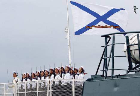 La formation opérationnelle assemblée en Méditerranée est la plus forte de la marine en termes de composition des forces de frappe