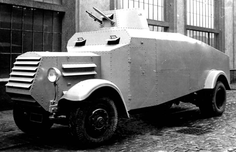 二战十大装甲运兵车图片