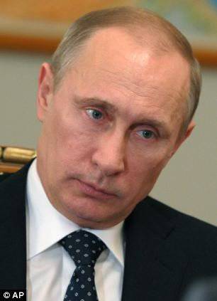 Editorialistul britanic Peter Hitchens: Putin are dreptul de a se amesteca în afacerile ucrainene