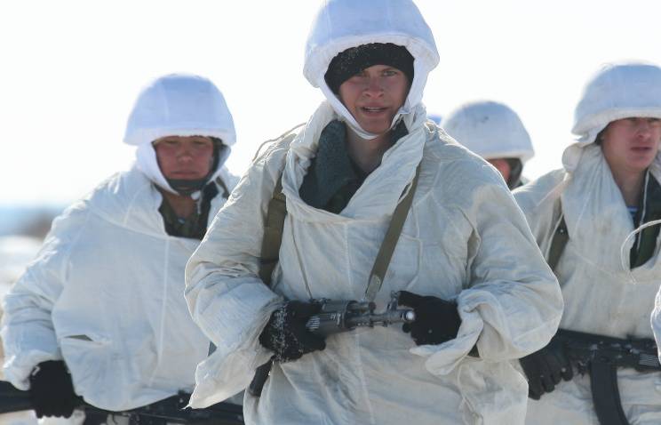 Airborne recibirá en 2014, un traje anfibio especial con sistema eléctrico.