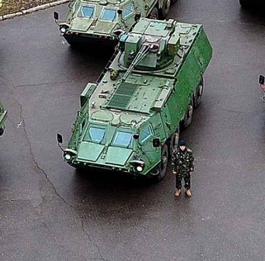 Los transportes blindados de personal de Kharkov irán a los Estados Unidos.