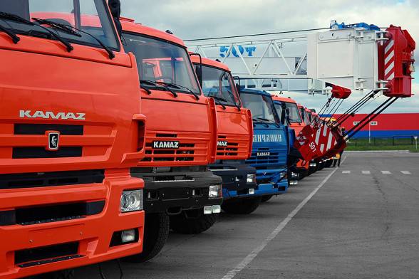 Die in der Ukraine beschlagnahmten Lastwagen wurden an KAMAZ zurückgegeben