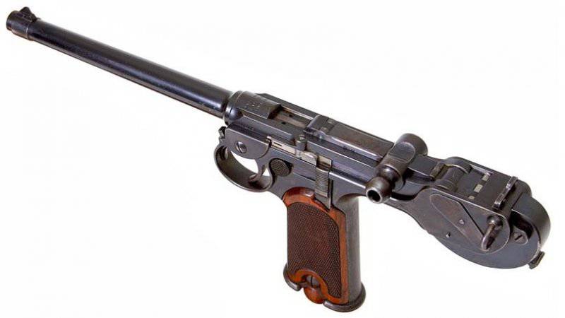Пистолет Борхард К-93.