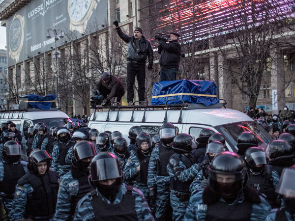 Het Donetsk-plein is genoemd ter nagedachtenis aan de gevallen Berkut-strijders