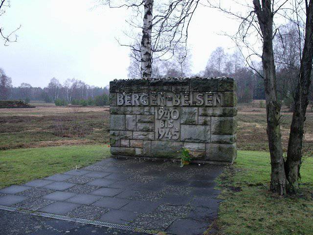 In Lower Saxony (Germany) commemorated the Red Army soldiers killed in the concentration camp