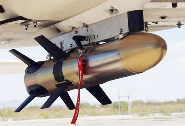 Bom hạng nhẹ: vũ khí cho UAV hạng nhẹ