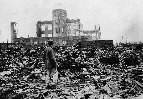 A photo. Japanese tragedy (from the site www.peremeny.ru)