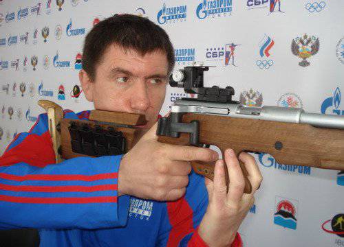 Russian biathletes with domestic rifles from Kalashnikov