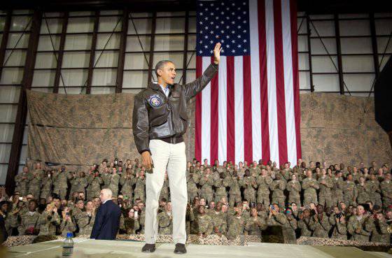 Sorpresas y bloopers durante la visita de cuatro horas de Obama a Afganistán.