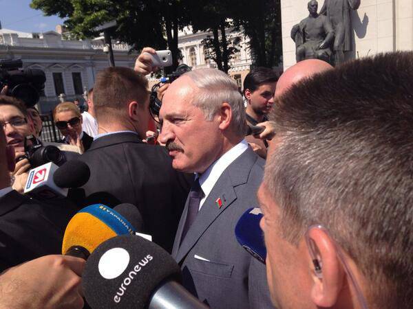 Ukrayna cumhurbaşkanının açılışından sonra Lukashenko ne dedi?