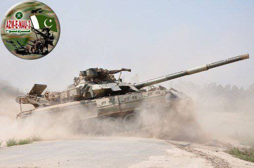 Pákistánské tanky T-80UD mají v poušti problémy s motory?