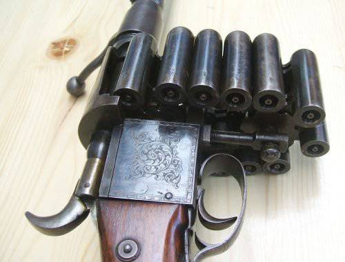 14-зарядная автоматическая винтовка Триби