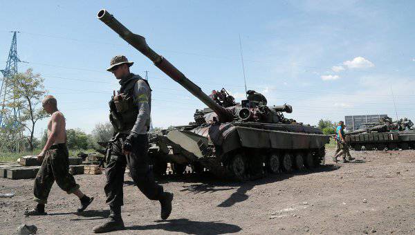 Nära Donetsk pågår en stridsvagnsstrid