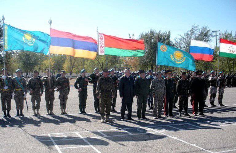 Lực lượng gìn giữ hòa bình CSTO tham gia tập trận ở Kyrgyzstan