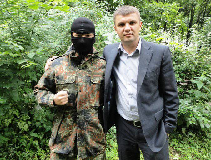Wit-Russische nationalisten haasten zich naar Oekraïne om de bevolking van Donbass te 'nachtmerrie'