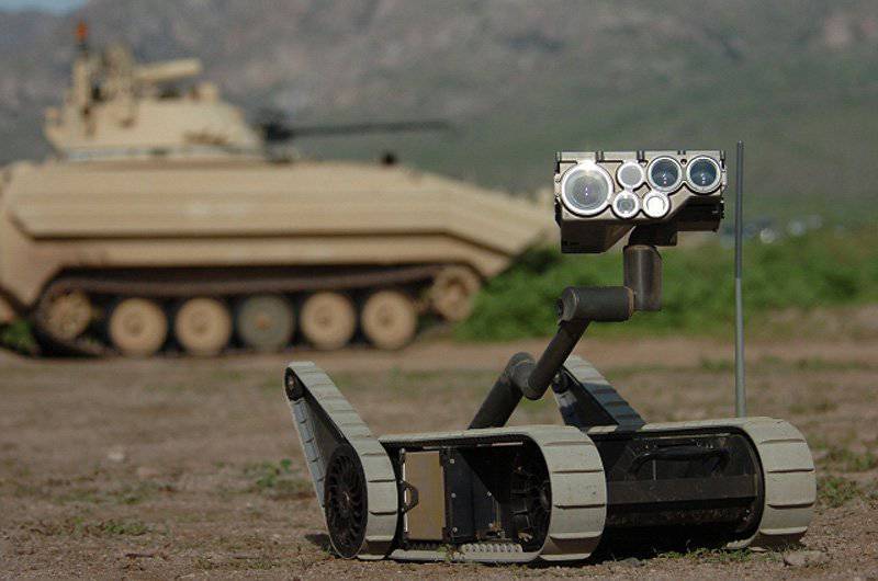 Au sol des robots mobiles sur le champ de bataille d'aujourd'hui et de demain. Vue d'ensemble de l'ingénierie américaine