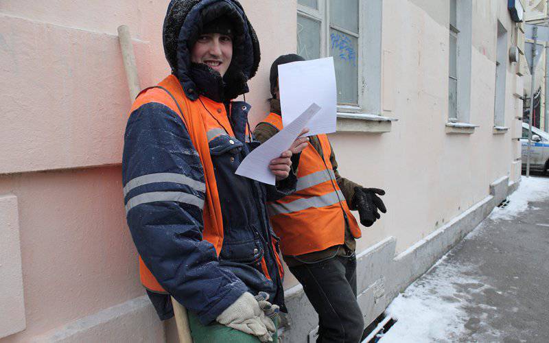 מיכאיל סמולין: "ברוסיה אכפת להם יותר מדי ממהגרי עבודה"