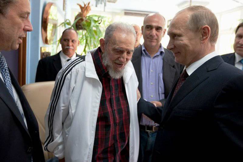 Фидел Кастро: Русија и Кина треба да воде нови свет