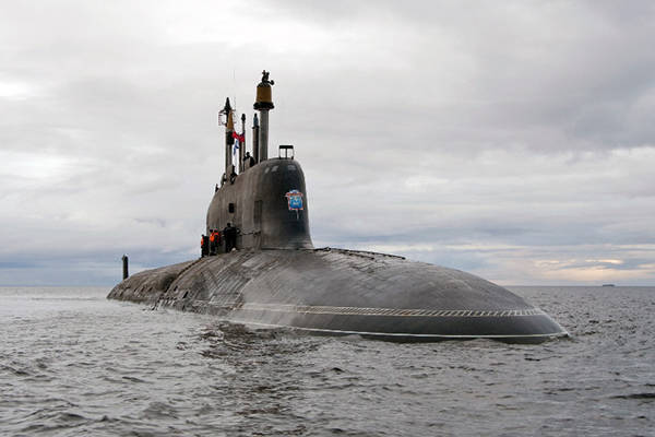 Wielozadaniowy atomowy okręt podwodny projektu Yasen wszedł do służby w rosyjskiej marynarce wojennej