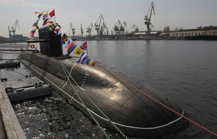Tàu ngầm dẫn đầu "St.Petersburg" sẽ được đưa vào cơ cấu chiến đấu của Hạm đội phương Bắc