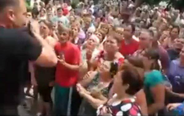 Как в Черновицкой области "поговорили" с депутатом, призывавшим идти на войну