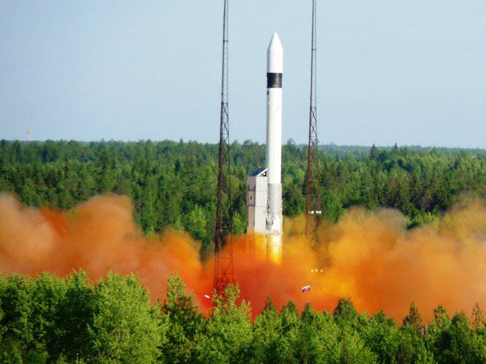 Das Verteidigungsministerium der Russischen Föderation wird den Einsatz von Raketen mit Rakotenträgern verweigern