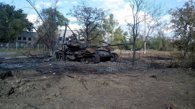 Batalha de tanques em Novosvetlovka
