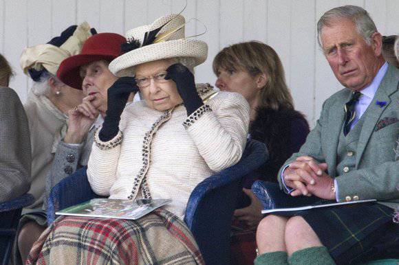 伊丽莎白二世有一个“特殊问题”-一半以上的苏格兰人赞成从英国分离