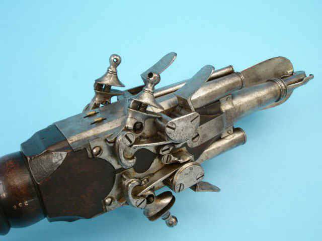 Pistola de sílex de quatro barris - lança do início do século 18