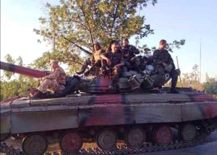 Unidades de tanques das forças de segurança ucranianas têm uma falta de proteção dinâmica