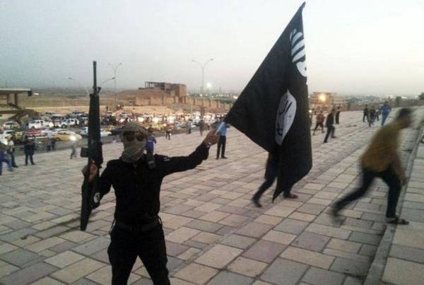 Los militantes del Estado Islámico llevan a cabo una serie de ataques en Bagdad y publican amenazas contra el Vaticano