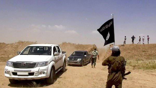 Gli aerei statunitensi hanno attaccato il campo dell'ISIS in Iraq