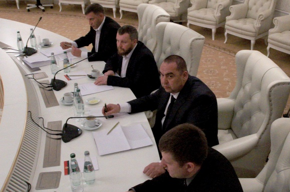Minsk assinou um memorando sobre a implementação do cessar-fogo
