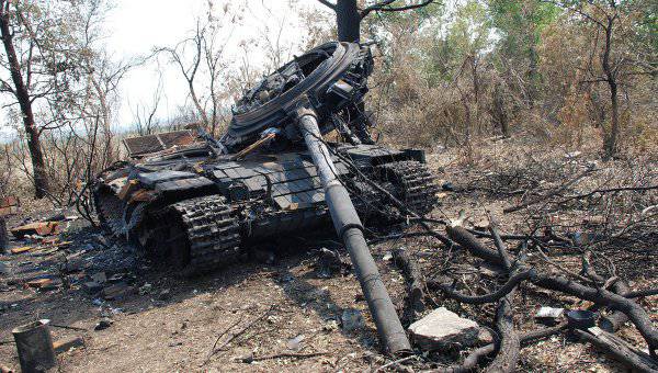 Petro Poroshenko: el ejército ucraniano perdió 60-65% de equipo militar