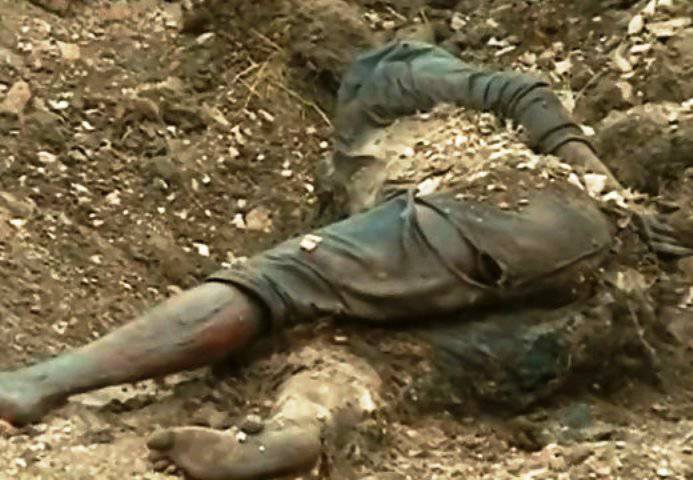 За сутки на Донбассе найдено более десятка «расстрельных могил»