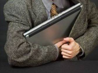 Суд признал виновным офицера ВС РФ, отдавшего в ремонт ноутбук с секретными данными