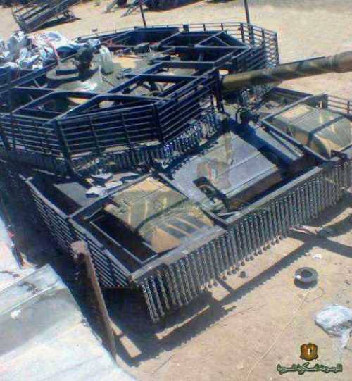 Усиленная защита сирийских Т-72 выдерживает попадание реактивных гранат