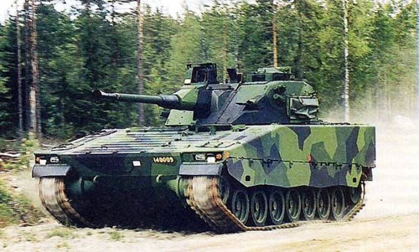 Бмп швеции. БМП CV-9040. БМП Швеции cv90. Шведская БМП STRF 90. Шведская БМП cv9040.