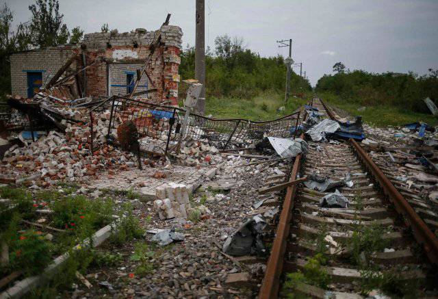 As ruínas do Donbass. Um a um com o inverno