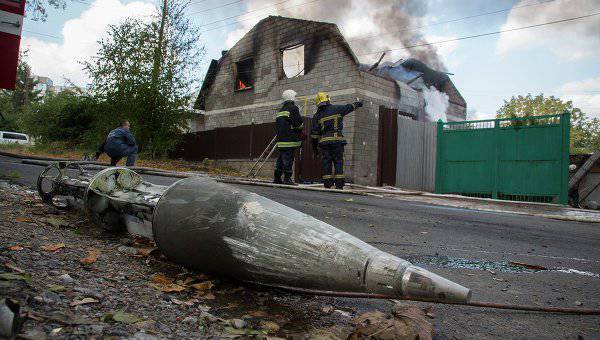 Donetsk bombardımanı devam ediyor