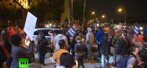 Акции протеста против произвола американской полиции накалили обстановку в  Сент-Луисе