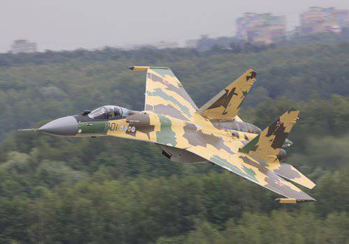 Sukhoi는 러시아 공군에 Su-35S 및 Su-30M2 배치를 양도했습니다.