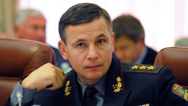 페트로 Poroshenko 우크라이나 국방 장관을 기각 Valery Geletey