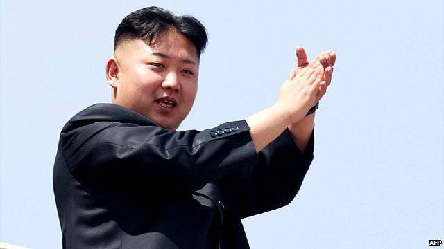 Ким Чен Ын появился на публике после длительного отсутствия