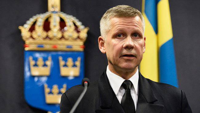 Sweden is looking for a foreign submarine from its shores