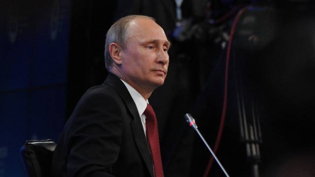 The three tasks of Putin, Novorossia and Ukraine