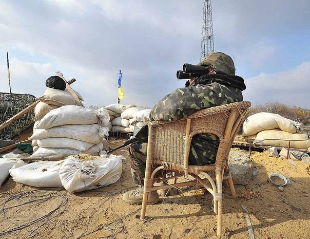 Репортаж с позиций украинских войск в Песках