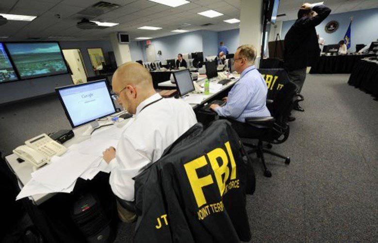 FBIが「セカンドスノーデン」を発見