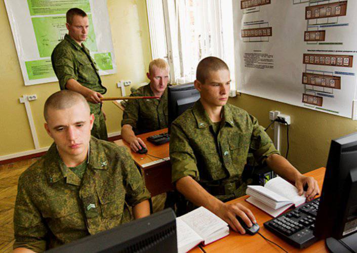 La moitié des soldats de la société scientifique du VKO RF ont décidé de lier leur vie à l'armée